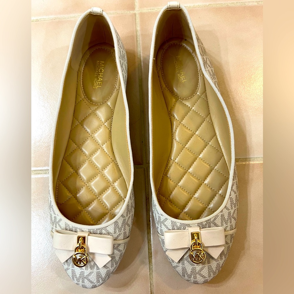 Michael Kors flats